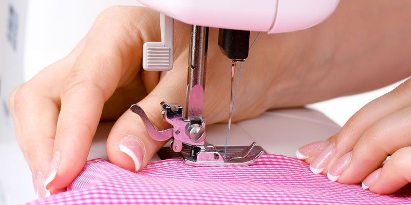 The 5 Benefits of Using a Dry Cleaning Service